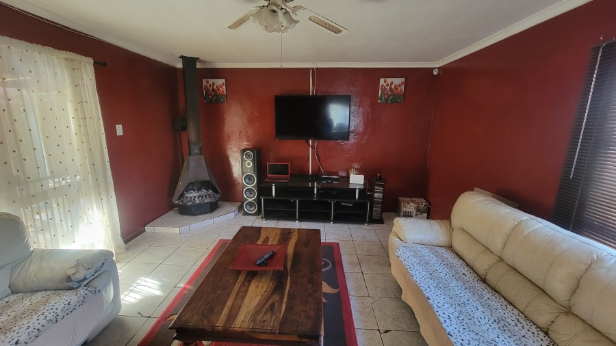 3 Bedroom Property for Sale in Highbury Western Cape